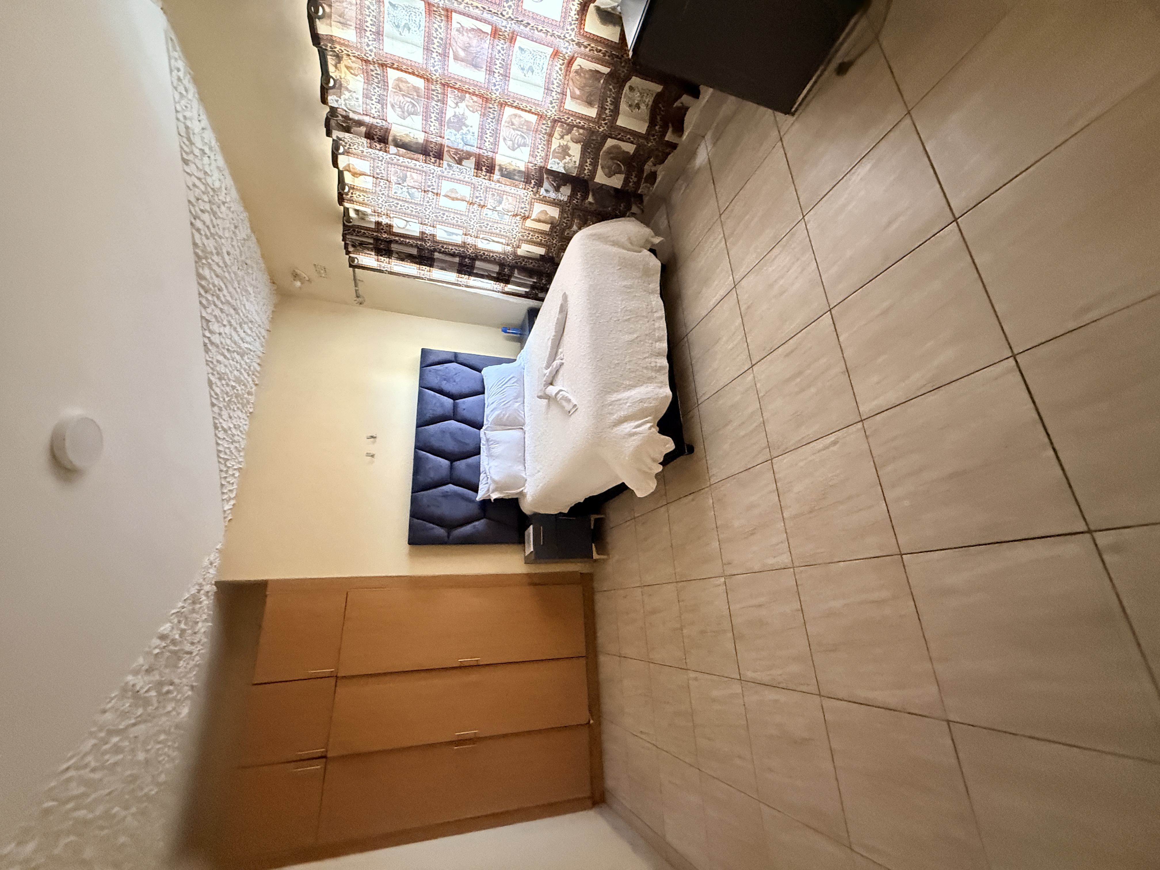Mica Point private room interior